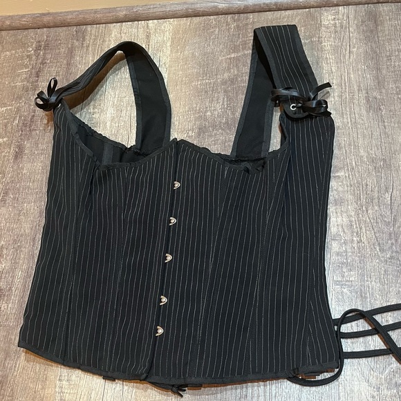 eurotique Other - Ribbed Under bust Corset with straps pinstriped XXL